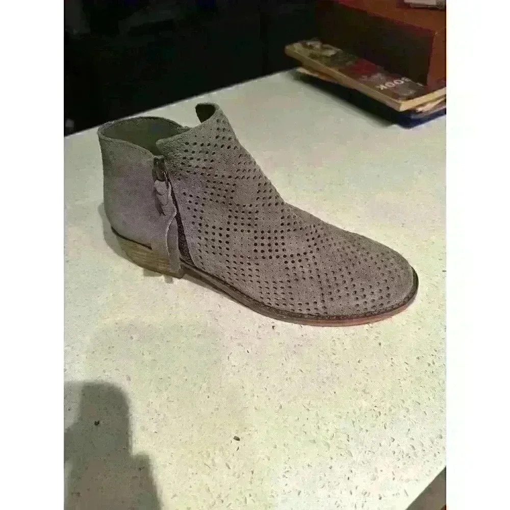 Dolce Vita grey suedes booties